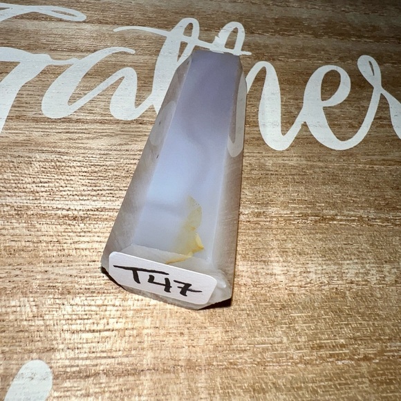 Banded Agate Crystal Tower (T47) - Picture 5 of 5